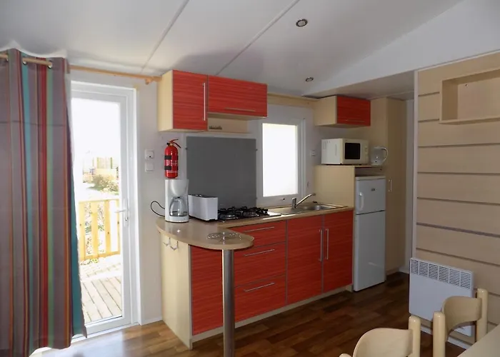 Mobil 4 à 6 Personnes - Novela Homair Parque de Campismo Port-la-Nouvelle