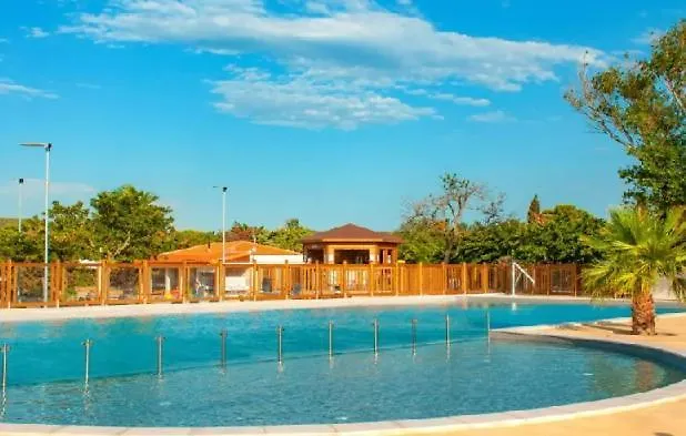 Parque de Campismo Mobil 4 à 6 Personnes - Novela Homair