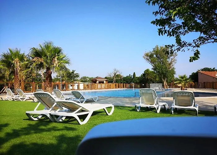 Parque de Campismo Mobil 4 à 6 Personnes - Novela Homair
